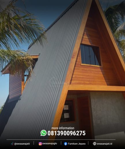 Rumah Kayu Segitiga 2 Lantai – Dimensi 5×8 Meter